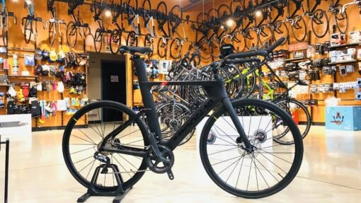 Argon 18 E-117 Disc Tri Shimano Ultegra Di2 Matte Black 2022 -Bike Haven Shop VYcW JrH9L0AWD6tBbqOUpfj8